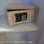 Best Western Hotel La Corona safety box