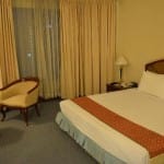 Windsor Suites Hotel Bangkok bed