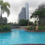 Windsor Suites Hotel Bangkok swimming pool