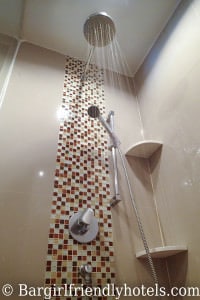 great shower in the bathroom of the Aspery Hotel