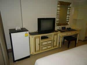 LK Mansion standard room amenities inside
