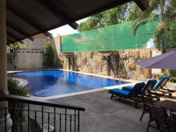 savannah-resort-angeles-city-outdoor-swimming-pool