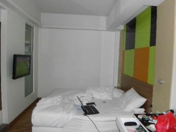 Asoke Suite hotel room size is small