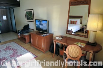 Rooms furnishings at Bayshore Resort and Spa