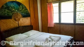 Lai-Thai Hotel & Guest House standard room