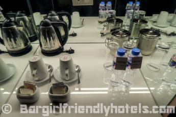 everything-you-need-is-provided-to-make-your-morning-tea-or-coffe-in-rooms-of-the-armada-hotel-manila