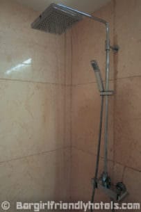 testing-the-bathroom-rain-shower-in-my-room-in-the-armada-hotel-manila