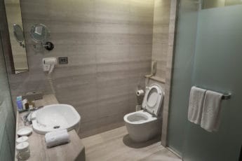 Bathroom amenities found inside the Premier room at the Landmark Hotel Bangkok