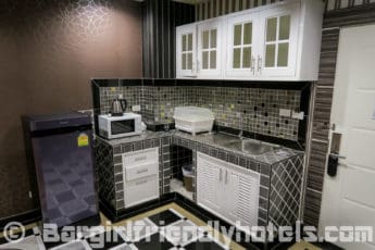 Kitchenette with big fridge inside the Junior Suites at KTK Regent Suite