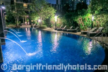 The pool area is quite beautiful and relaxing in theAltera Hotel and Residence by At Mind in Central Pattaya